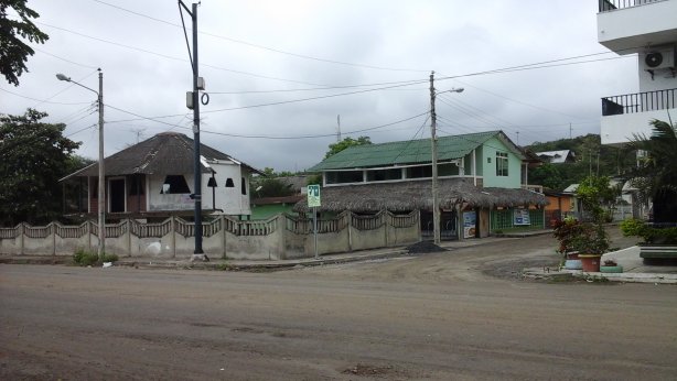 Hospedaje Bambu, Malecon de Puerto Cayo